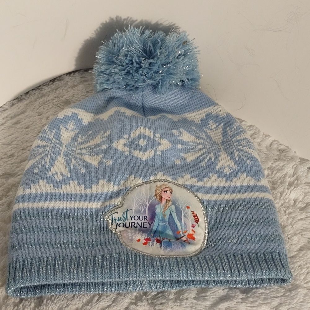 Disney Frozen II Girl's PomPom Beanie